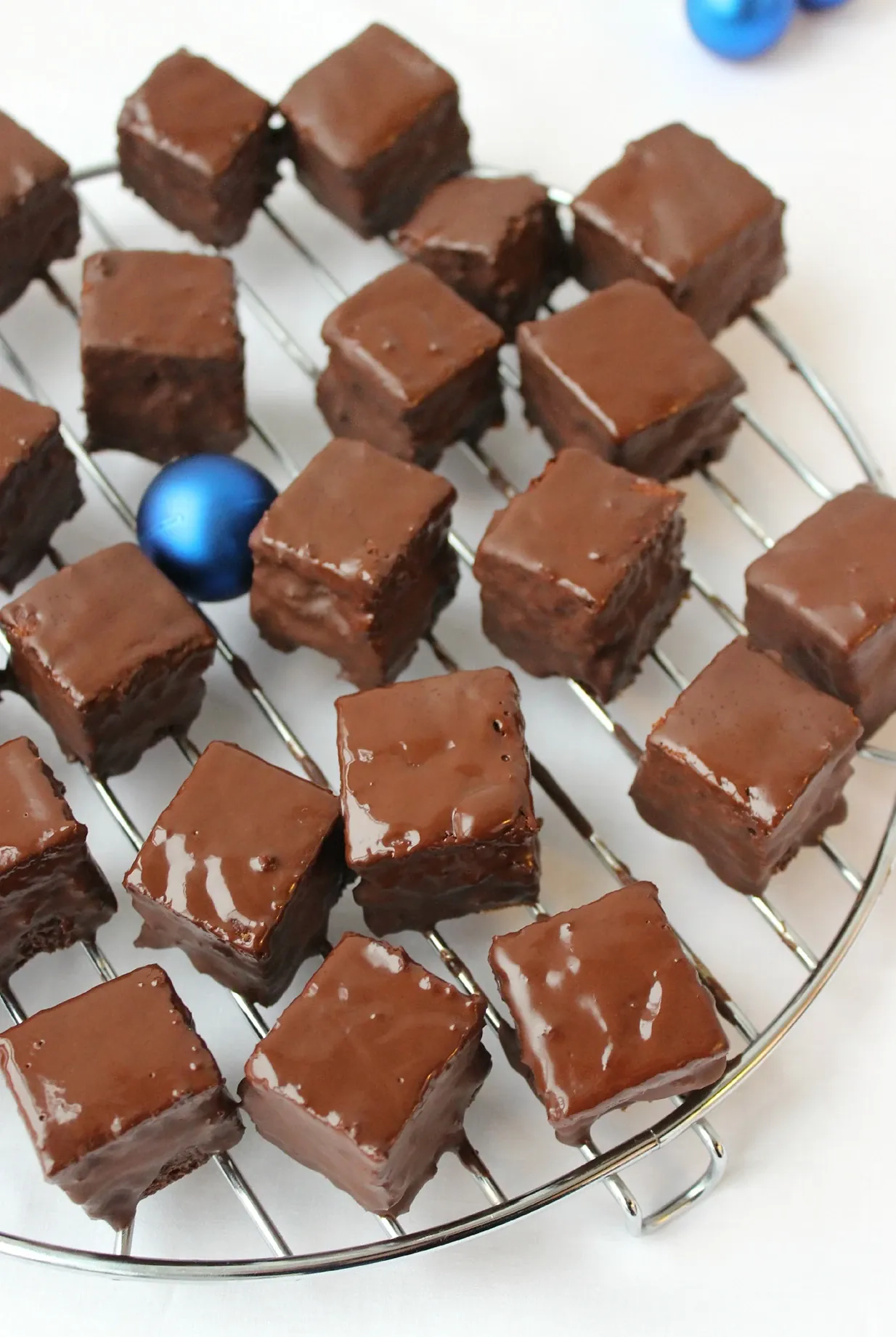 Meduoliukai su marcipanu