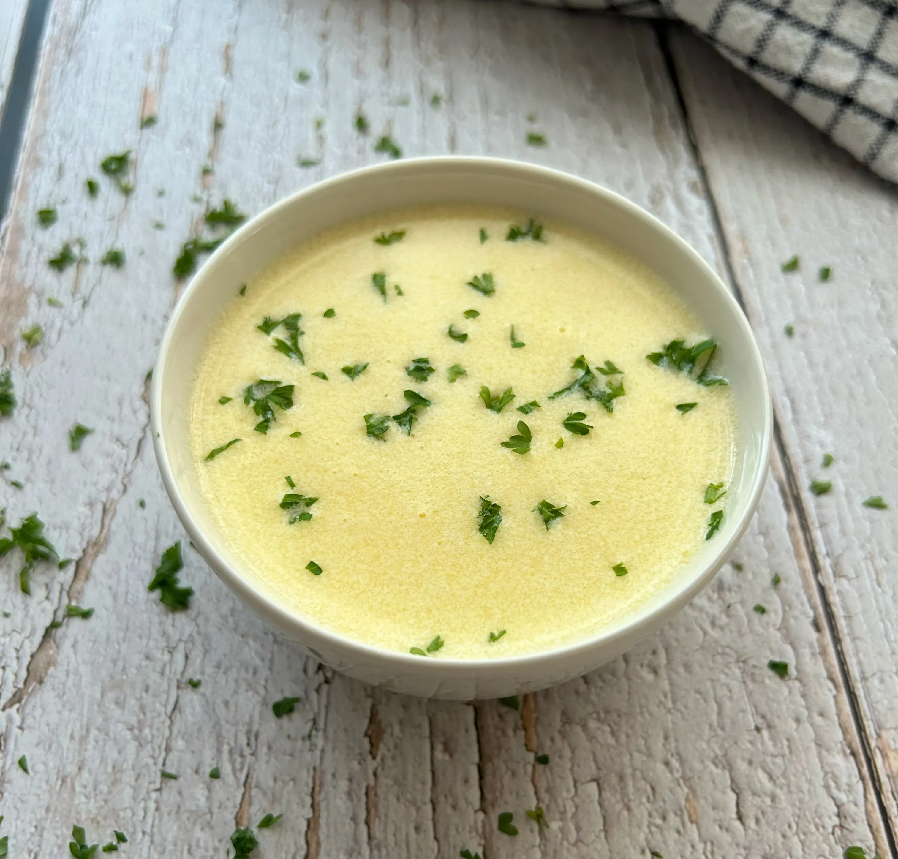 Sviesto ir grietinės padažas