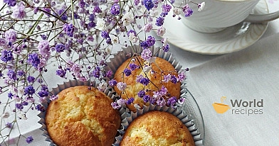 Varškės keksiukai su apelsinine nata