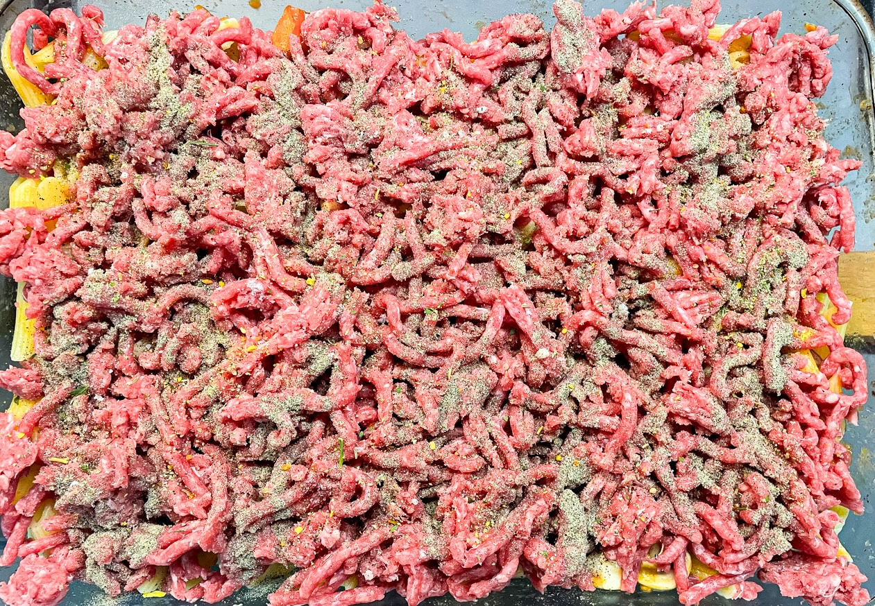 Makaronų apkepas su faršu ir pomidorais