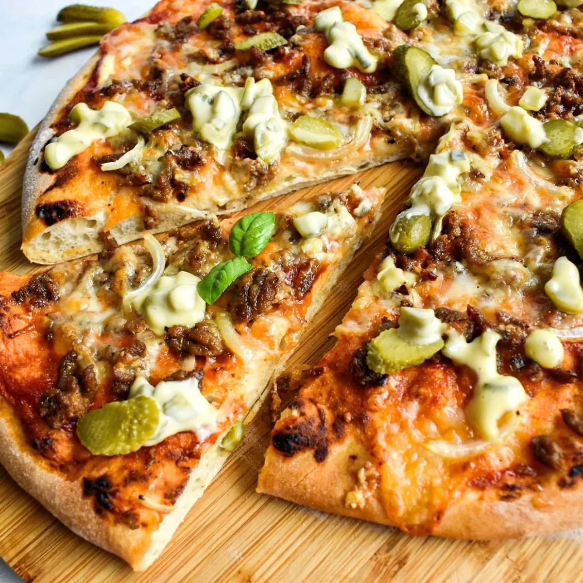 Naminė pica su faršu