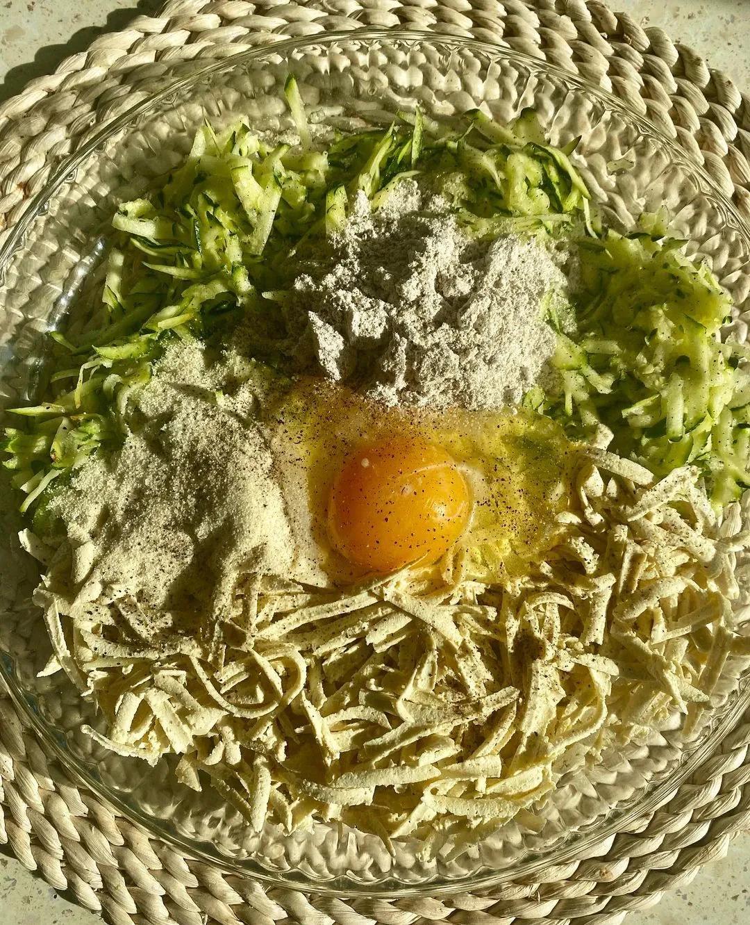 Tofu varškėčiai su cukinija