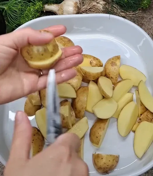 Jaunie kartupeļi Kaukāzu gaumē