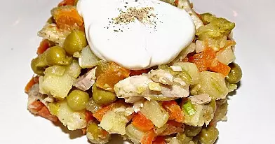Almost Traditional Lithuanian White Salad with Boiled Meat