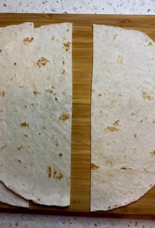 Tortilijos su kepintomis daržovėmis ir grybais