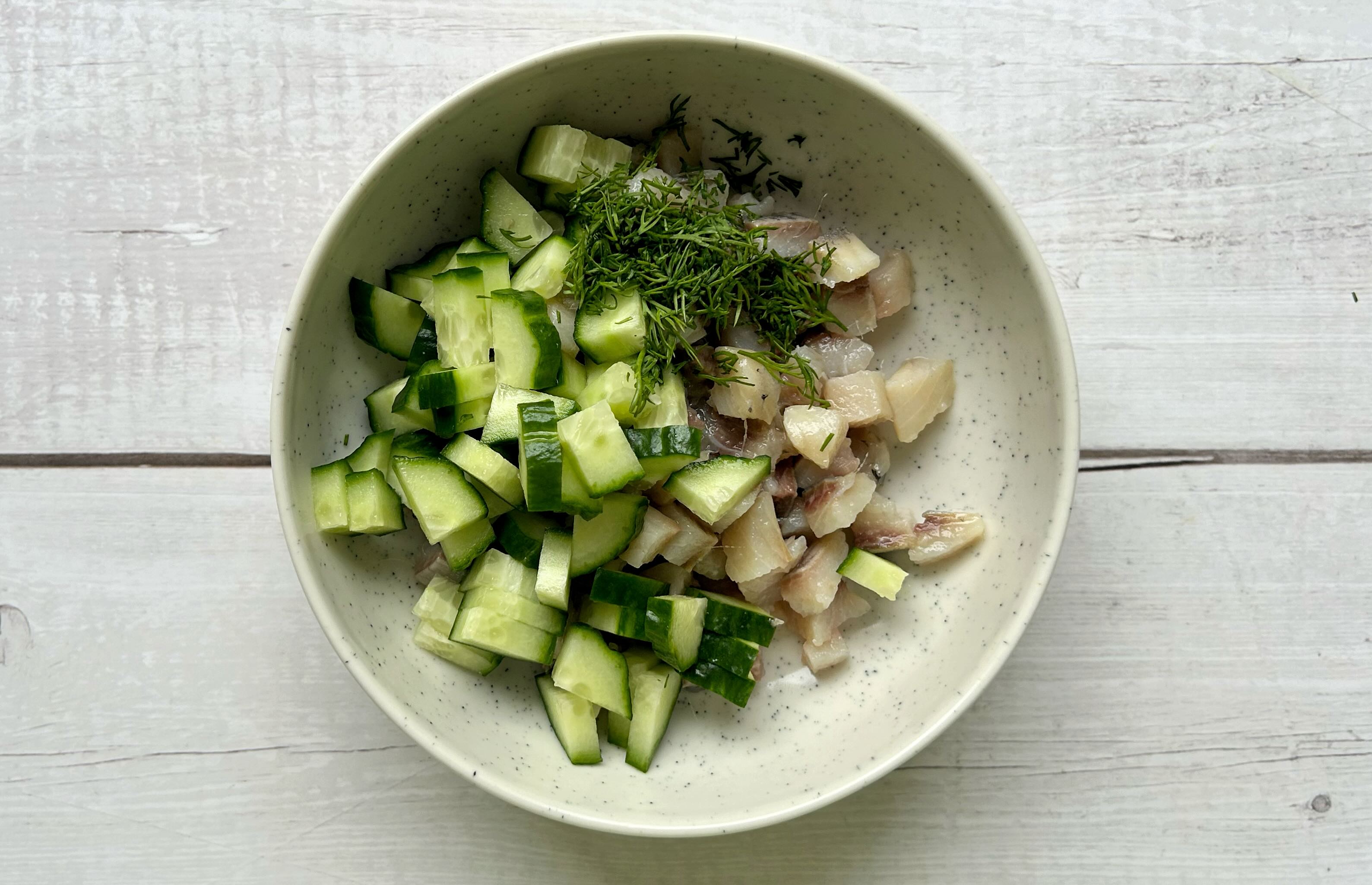 prieskoniai su silke ir agurkais