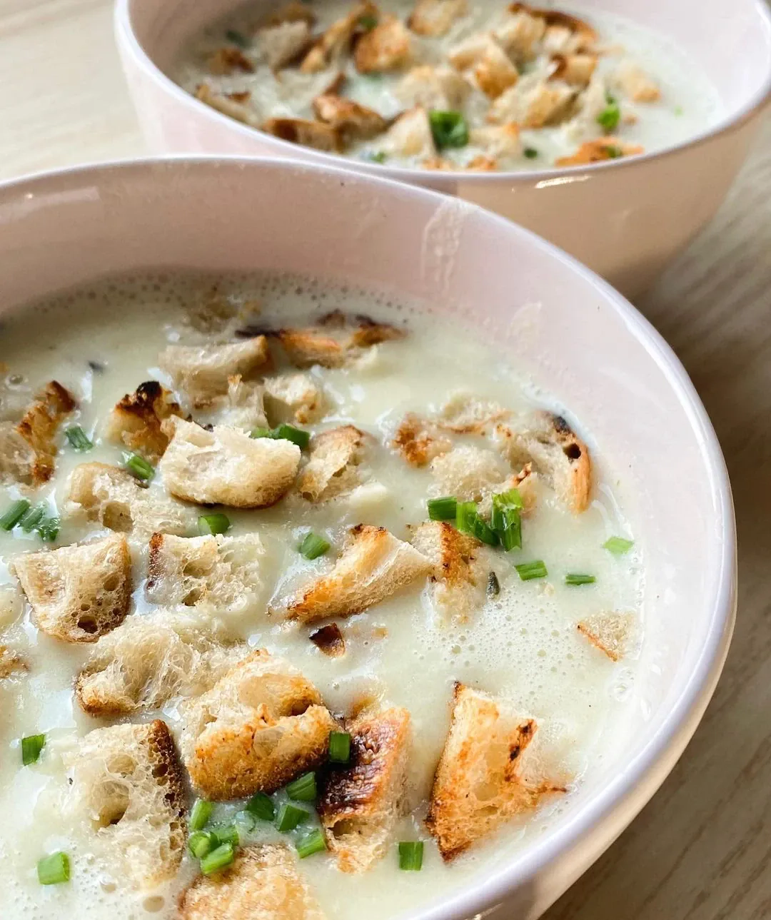 Kreminė lydyto sūrio sriuba su vištiena ir ryžiais