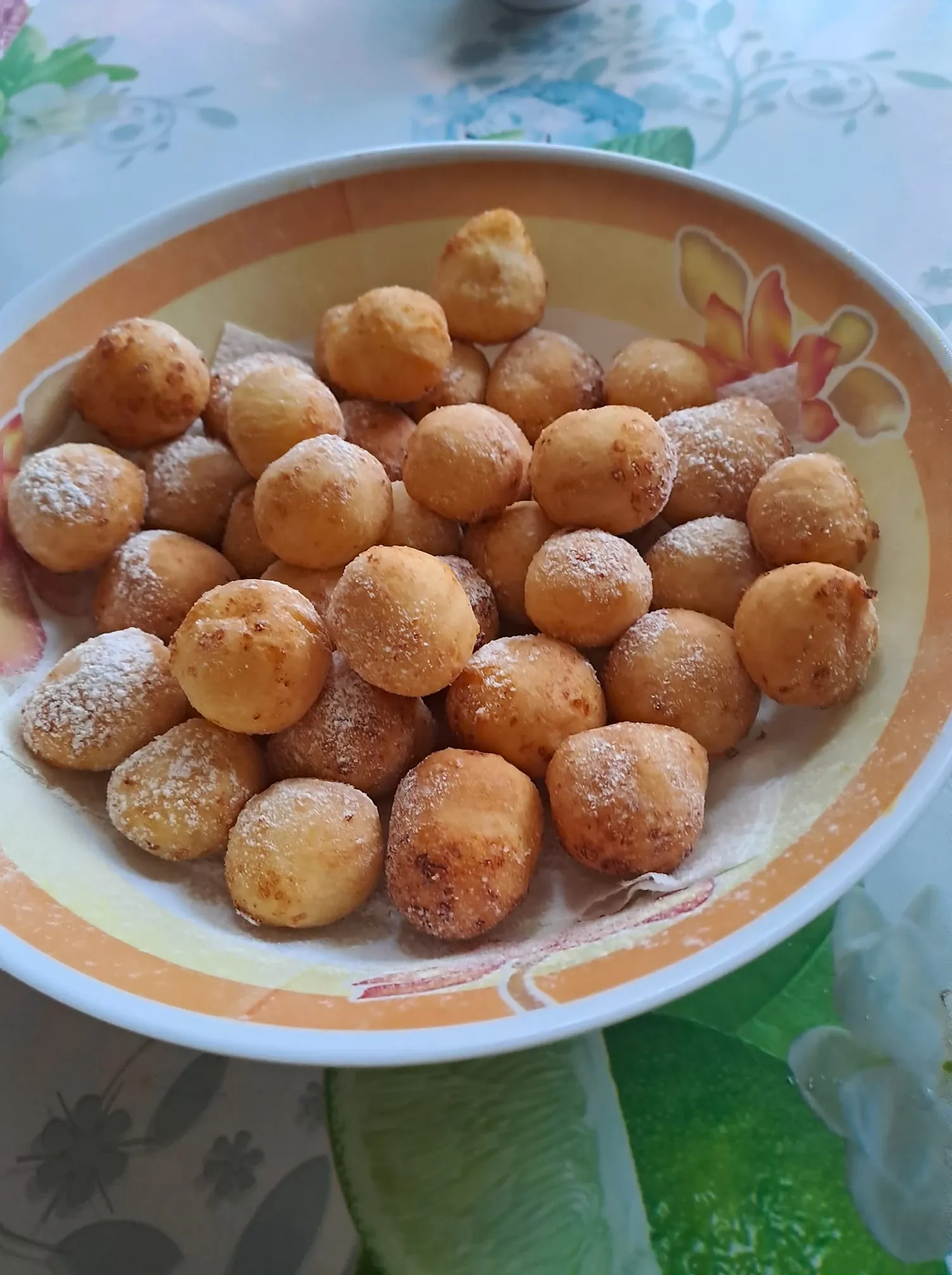 Skanios, mažos nostalgiškos varškės spurgos 😋