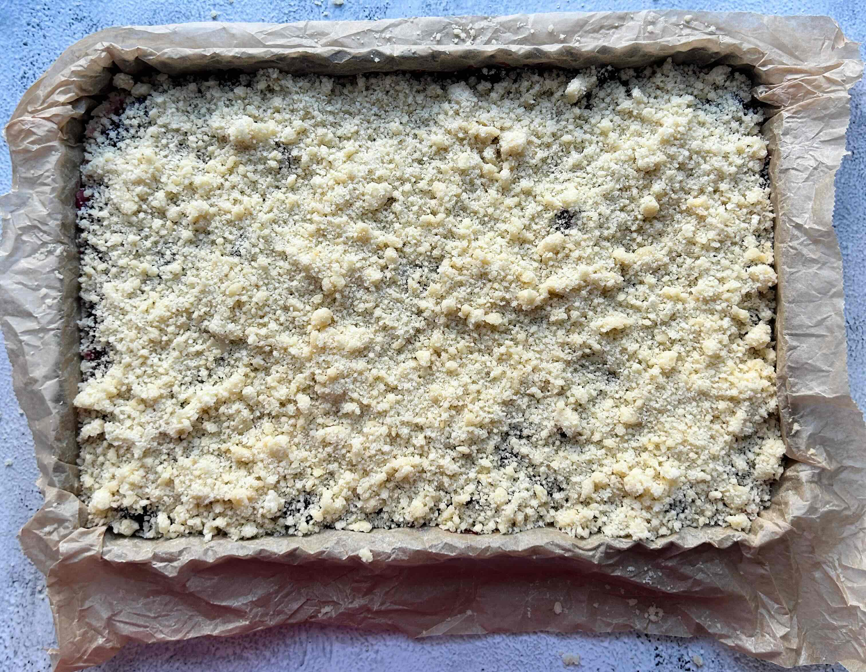 viršutinis tešlos sluoksnis užtrupintas