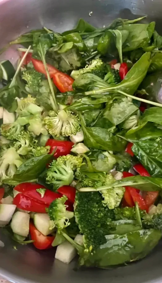 Įdarytos paprikos su grikiais ir daržovėmis