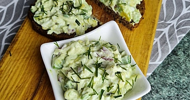 Avokado ir kiaušinių užtepėlė su fermentiniu sūriu 🥑