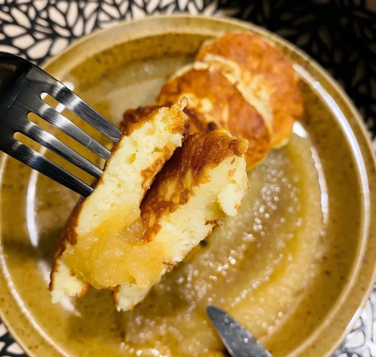 Purūs obuoliniai blynai