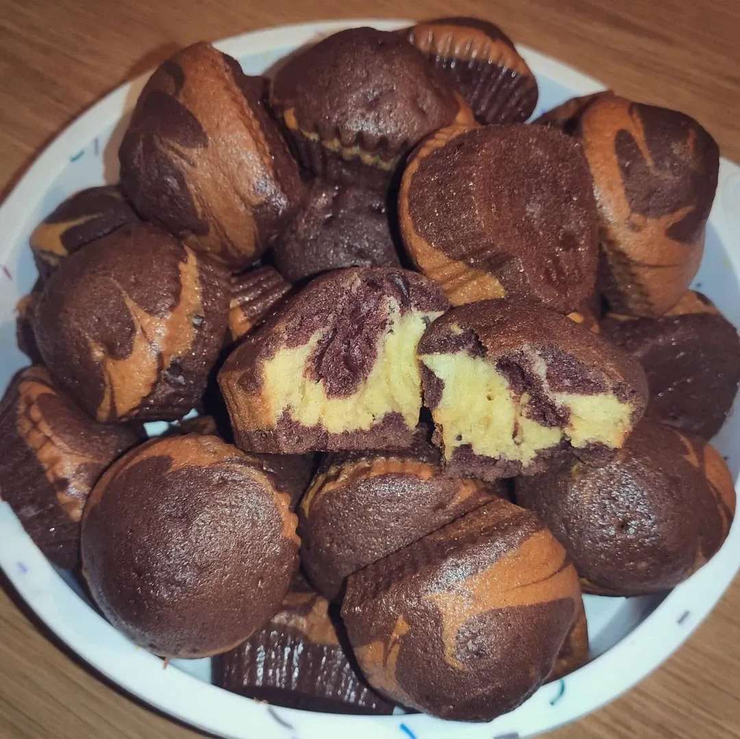 Marmuriniai keksiukai su kefyru