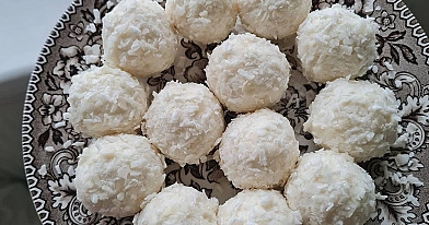 Varškiniai rutuliukai su migdolais - ale "raffaello" 😊