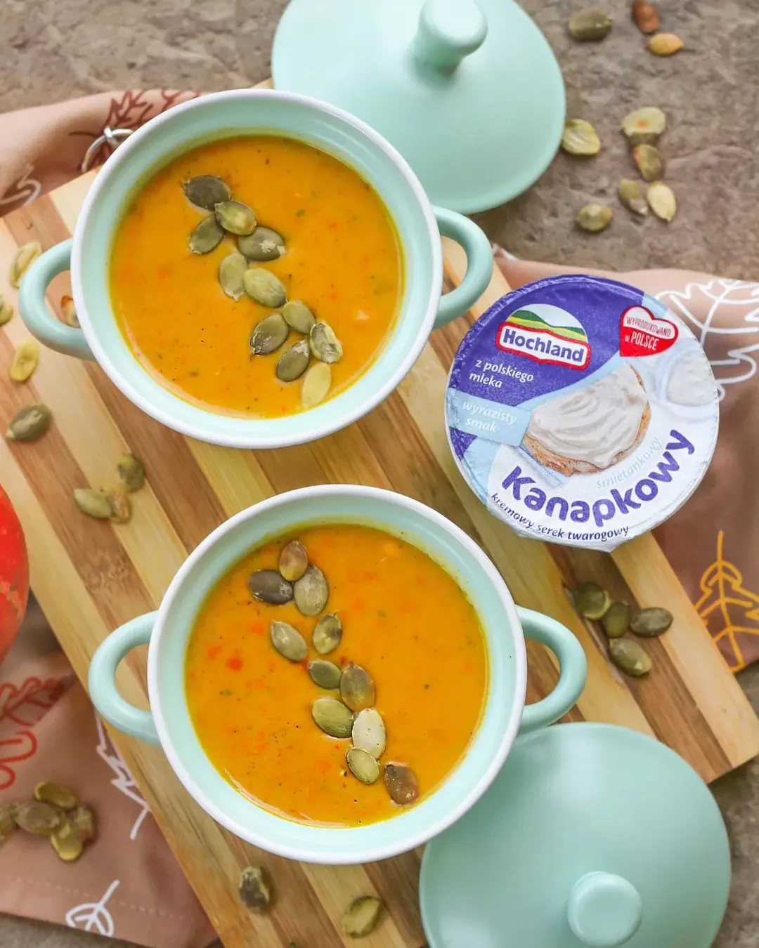 Zupa krem z dynii ze śmietankowym serkiem