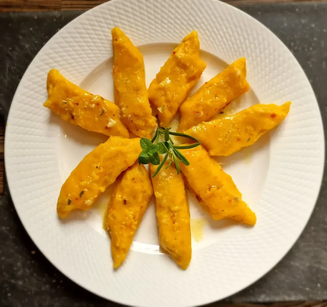 Kopytka dyniowe z ziemniakami