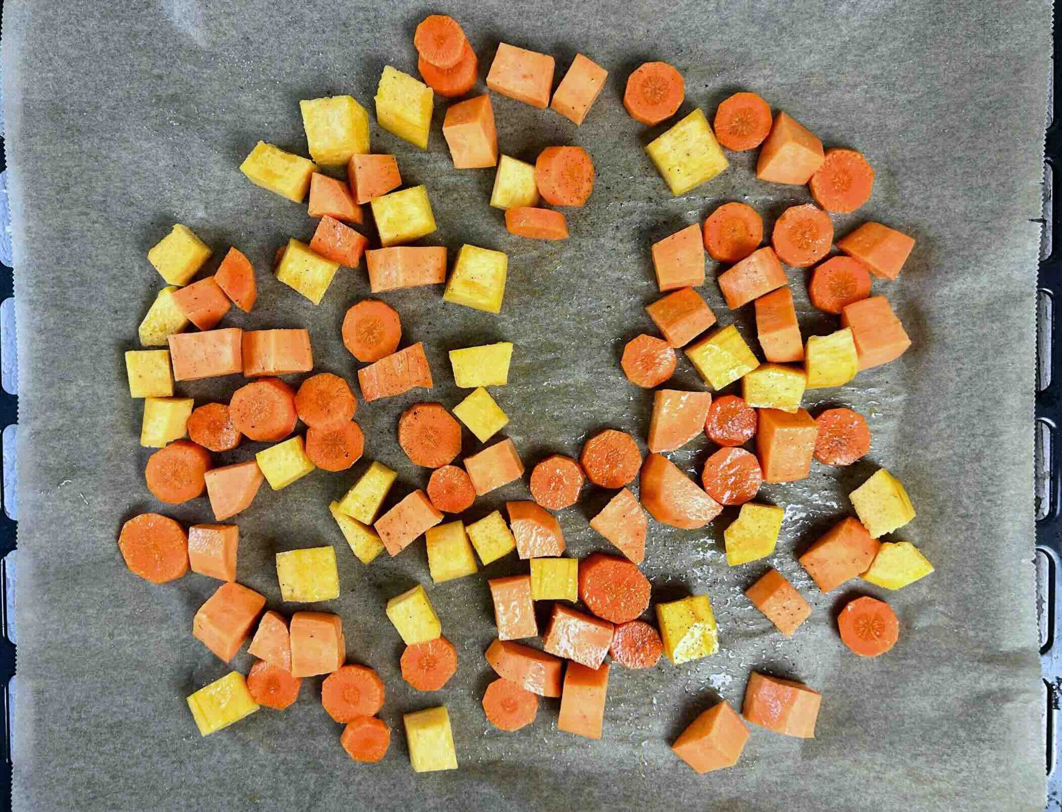 skardoje sumaišytos daržovės