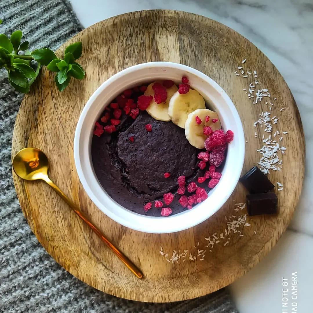 Pieczona owsianka brownie – czekoladowa rozkosz na śniadanie