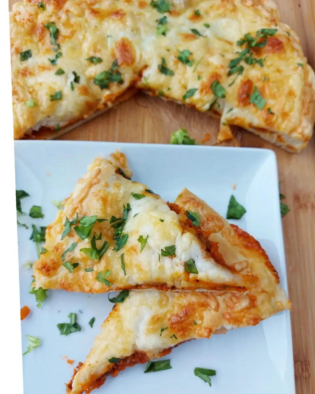 Serowe ciasto bolońskie a'la pizza