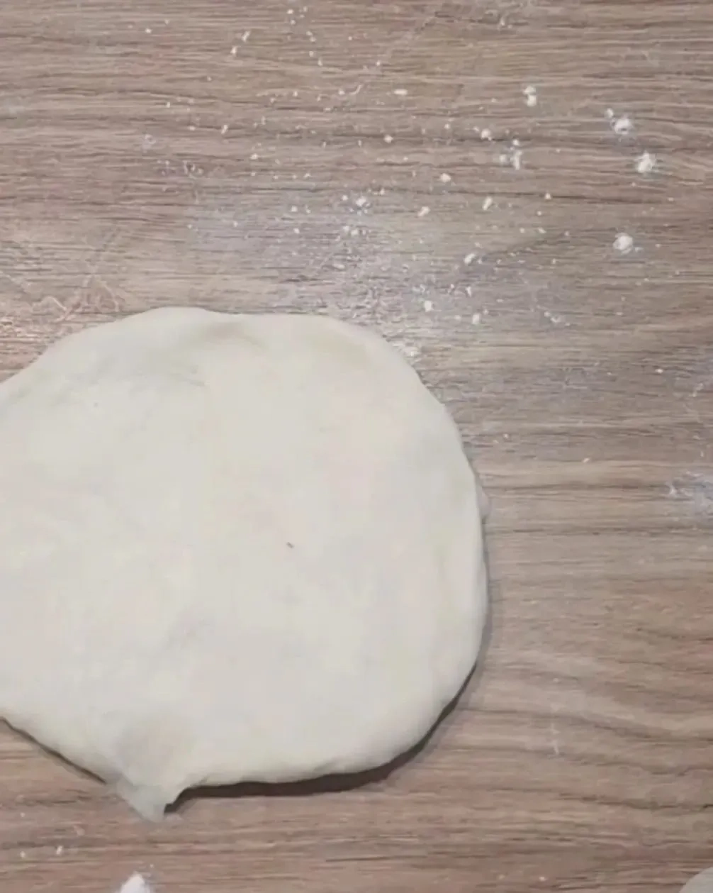 Puszyste bułeczki mleczne z czekoladą