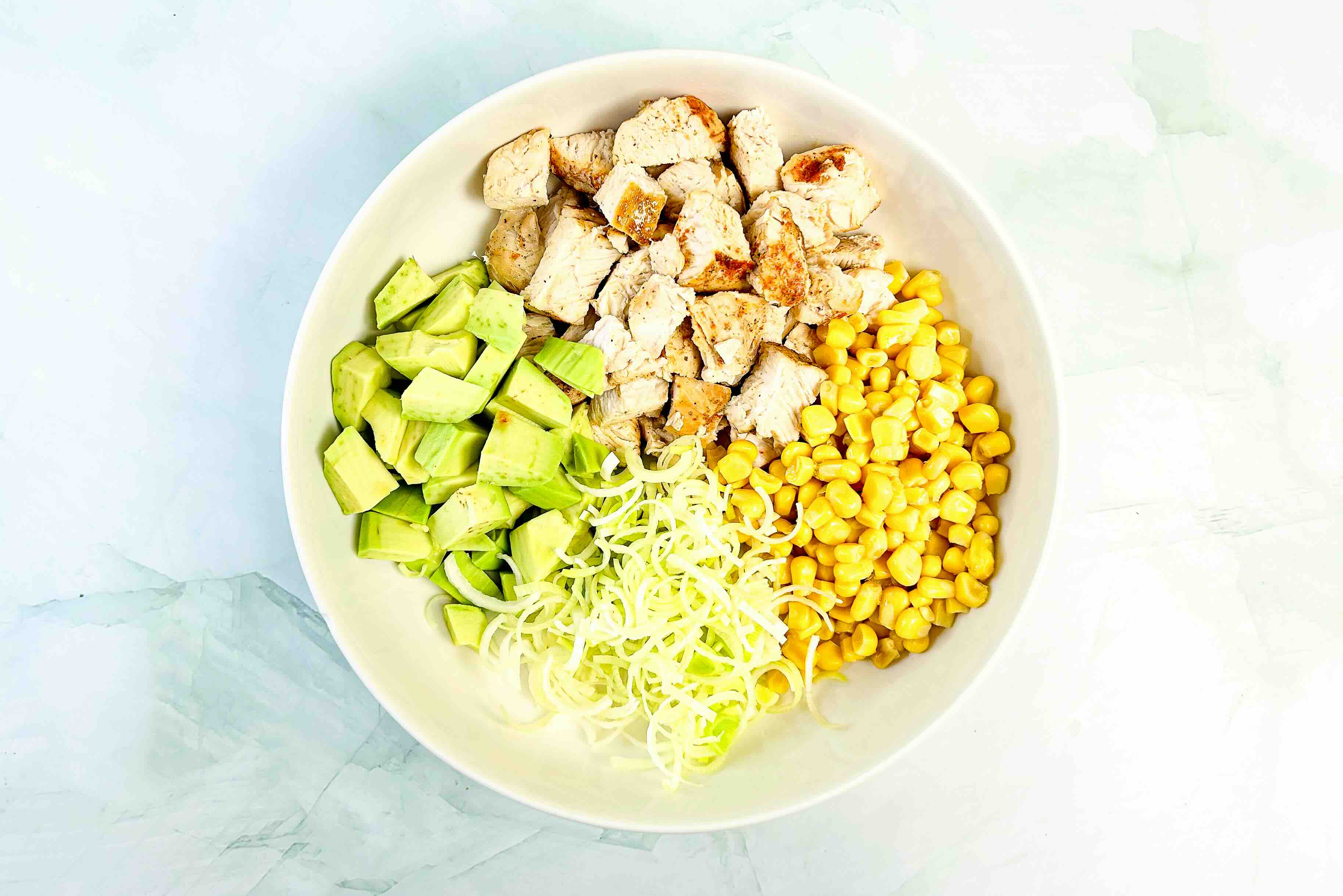 pjaustytas poras lėkštėje