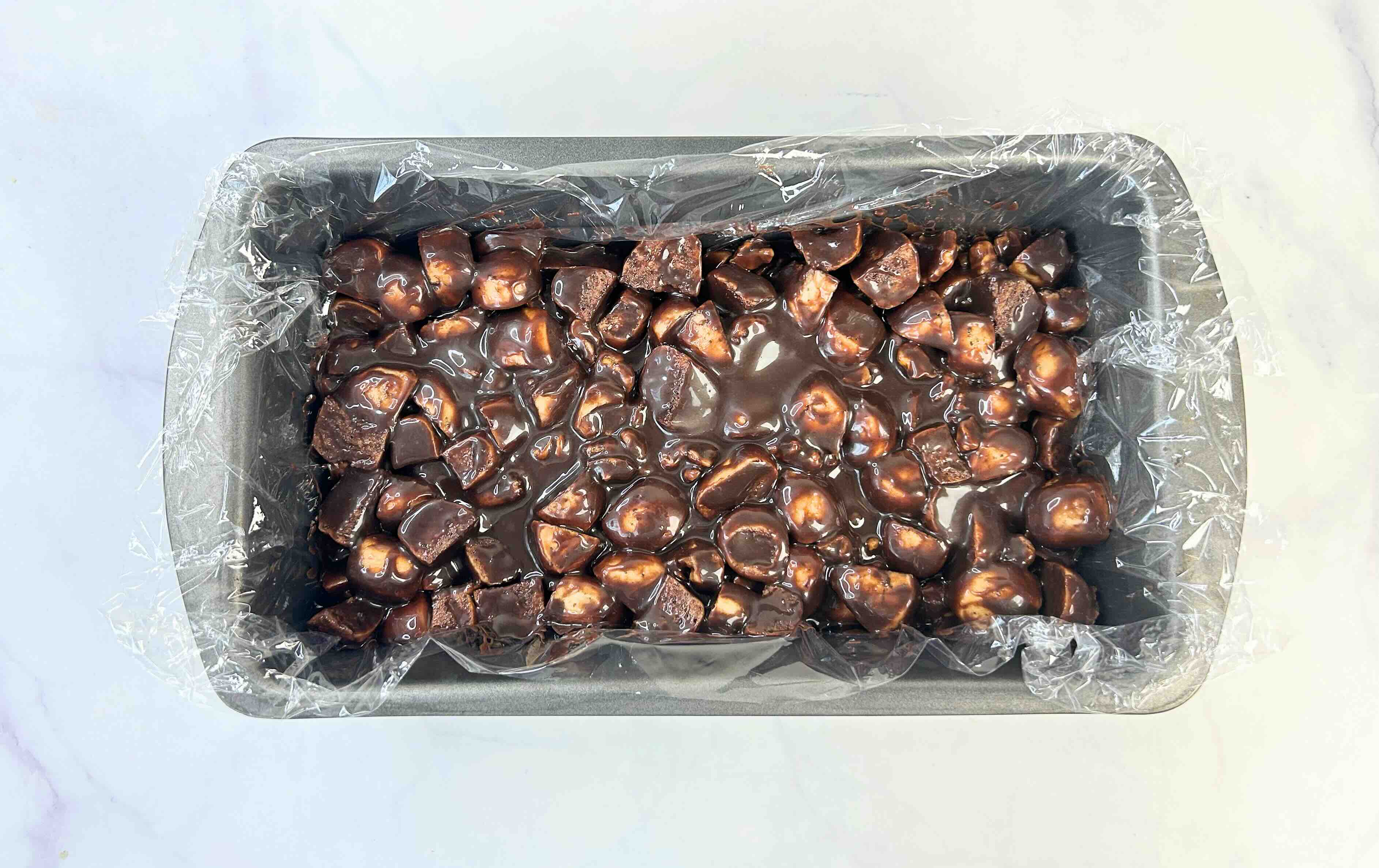 sudėta į pyrago formą