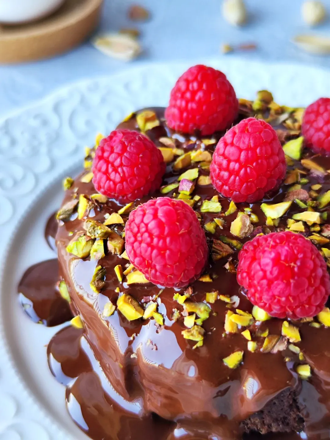 Natūraliai saldus šokoladinis pyragas per 10 minučių