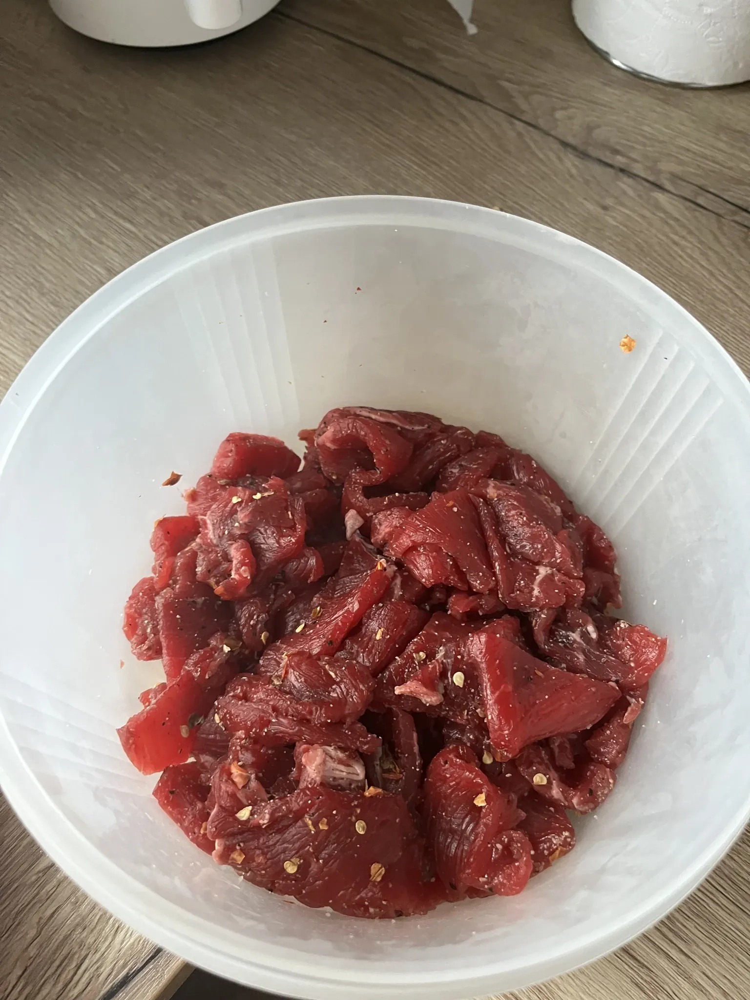 Džiovintos jautienos juostelės karšto oro gruzdintuvėje (Jerky Beef)