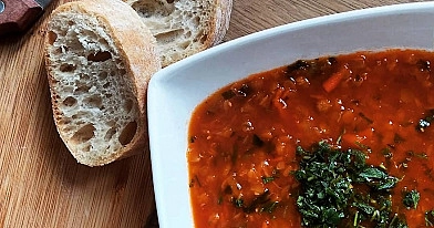 Rozgrzewająca zupa z czerwonej soczewicy