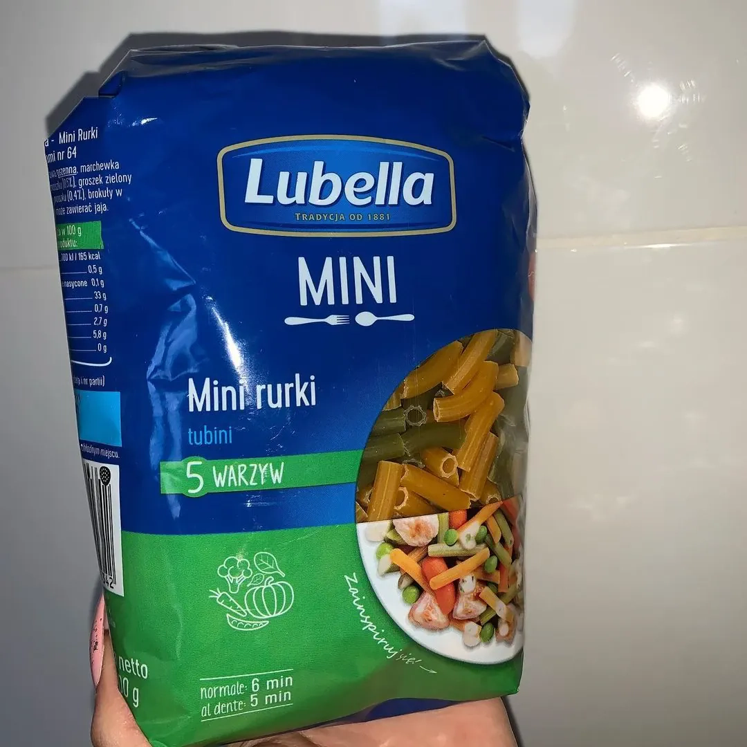 Szybki makaron z warzywami i tofu