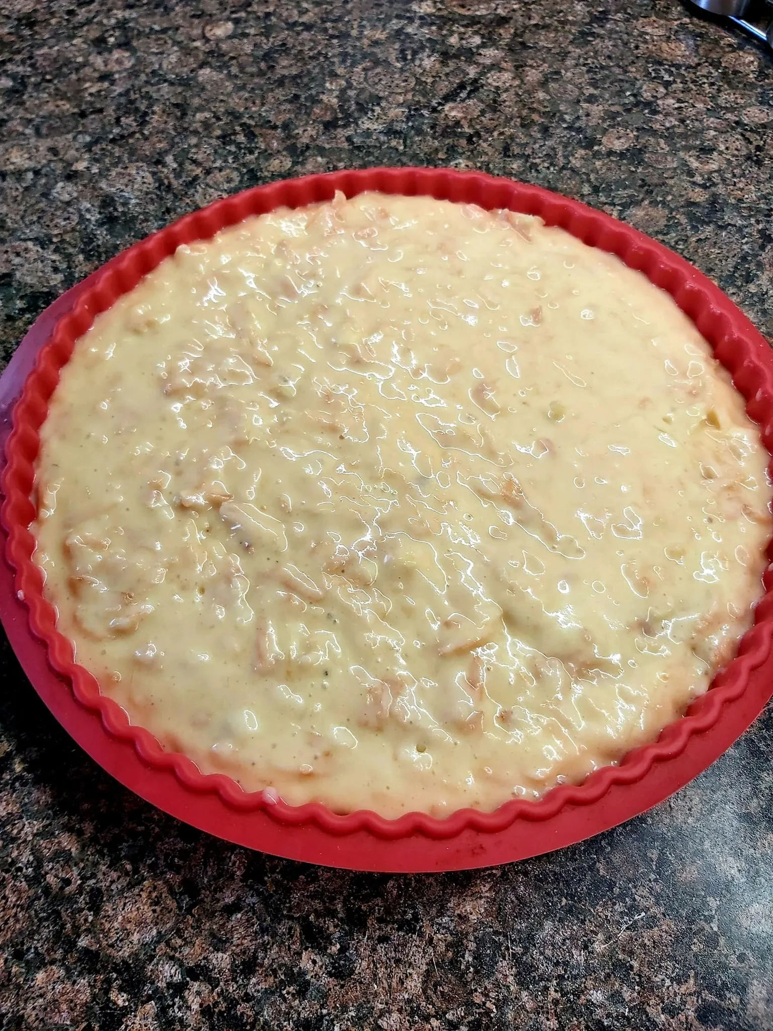 Sultingas ir purus obuolių pyragas su vanile