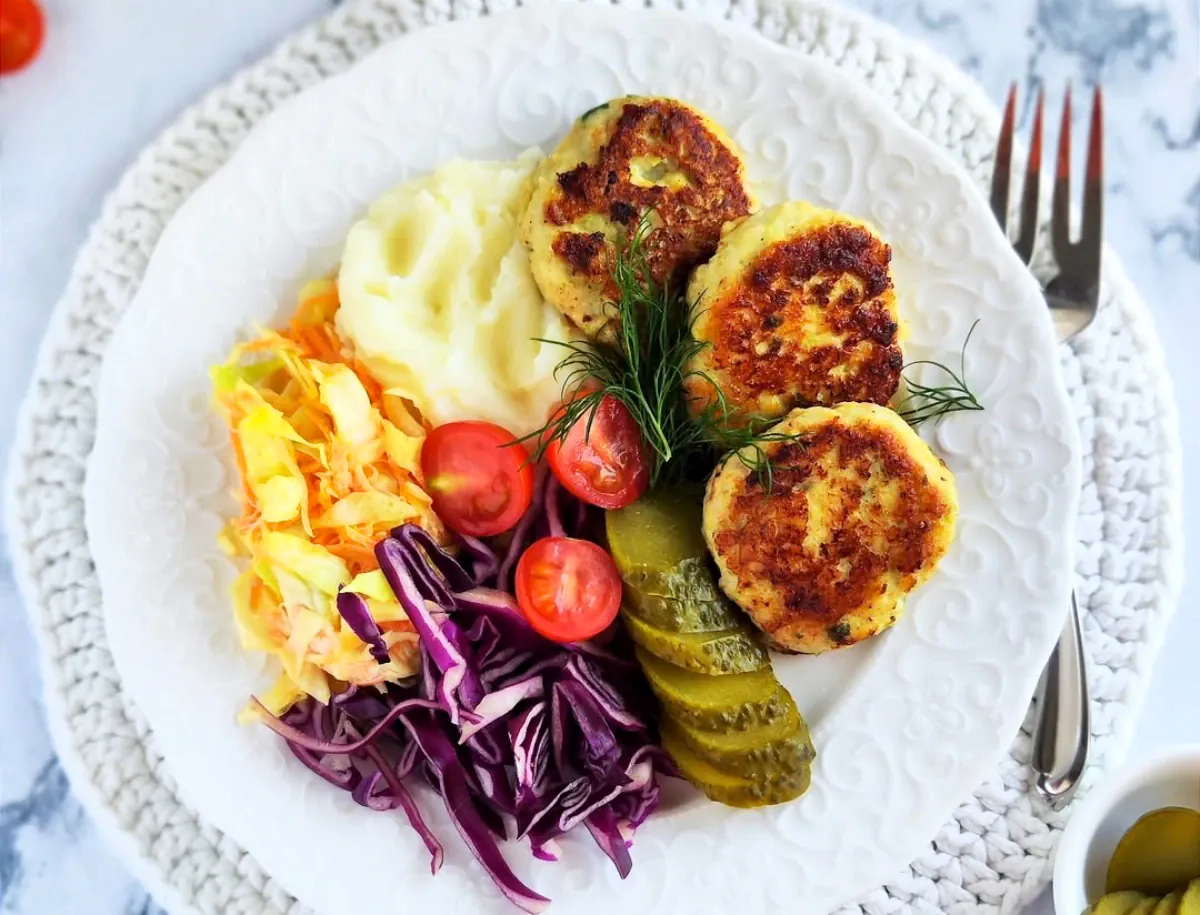 Vištienos ir daržovių kotletai