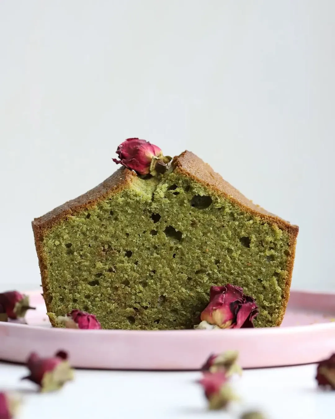 Drėgnas ir purus matcha keksas