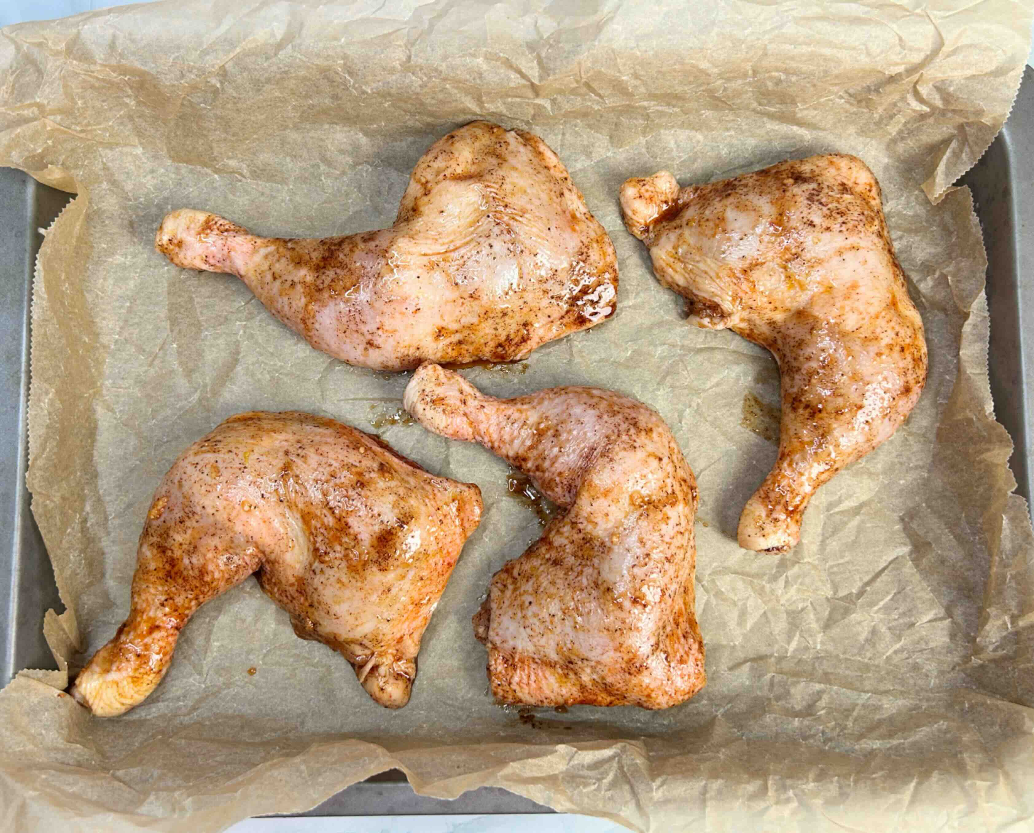 pasimarinavusi vištiena skardoje pasimarinavusi vištiena skardoje