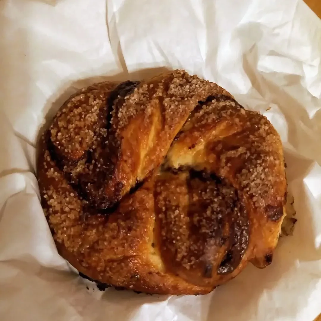 Mielinės bandelės su Nutella kremu Mielinės bandelės su Nutella kremu
