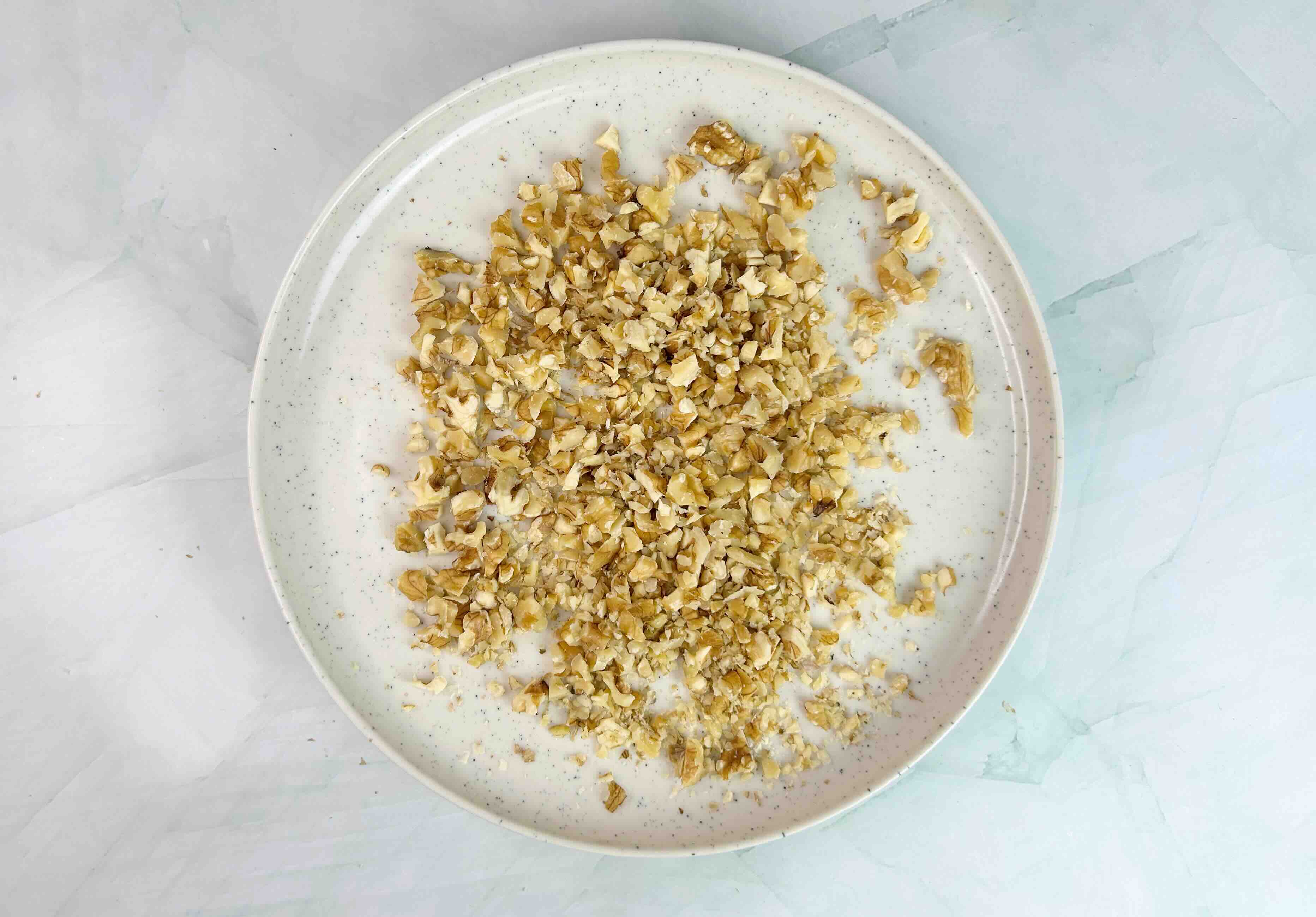 smulkinti graikiniai riešutai