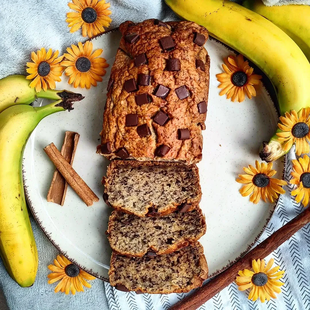 Minkšta bananų duona su cinamonu ir šokolado gabaliukais