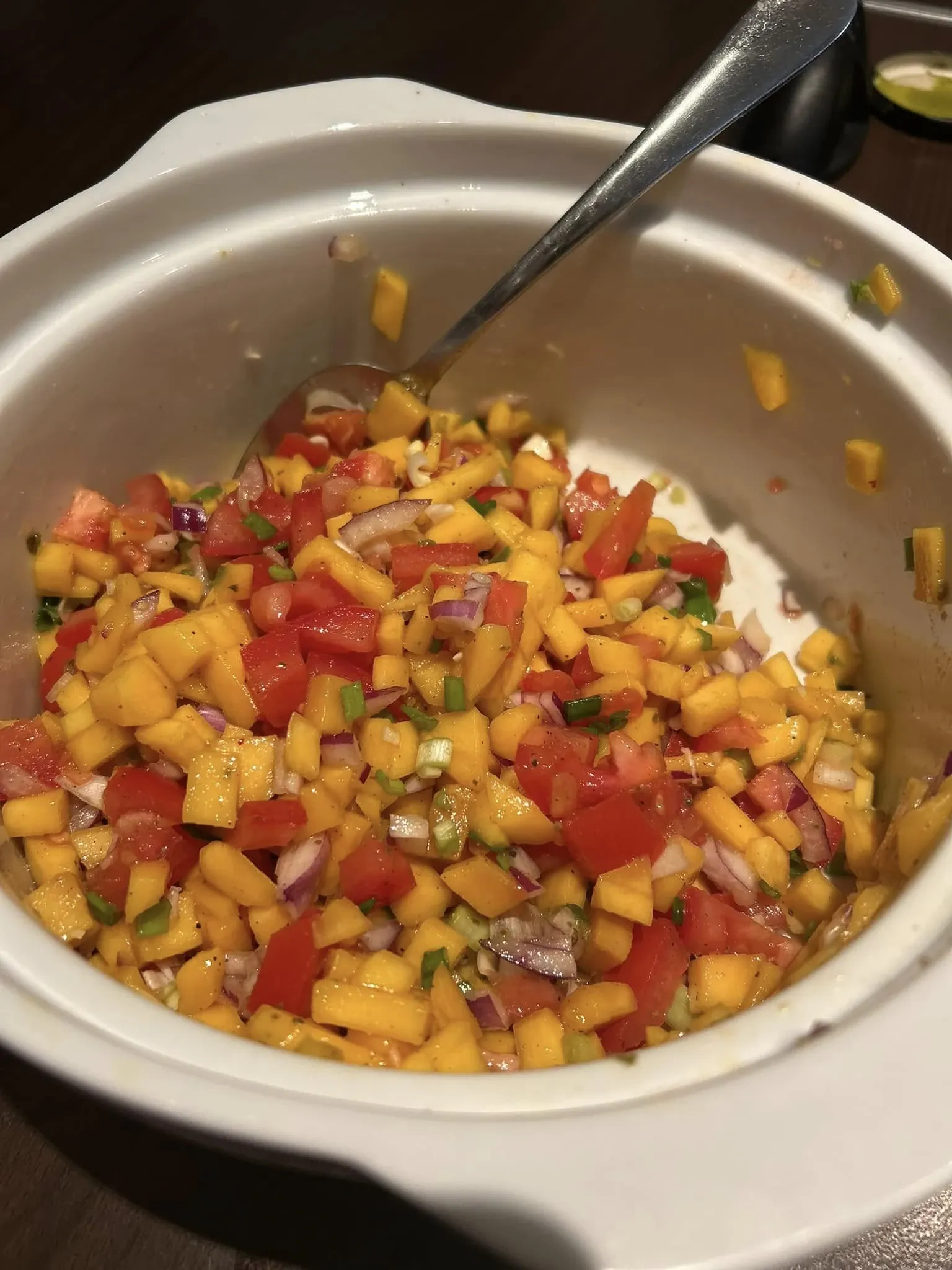 Mango ir pomidorų salsa