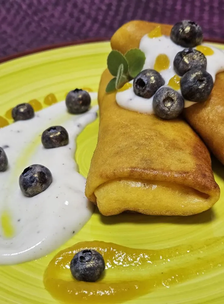 Purūs lietiniai su varškės įdaru