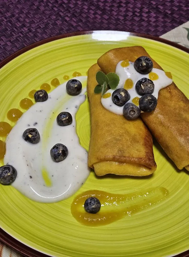 Purūs lietiniai su varškės įdaru