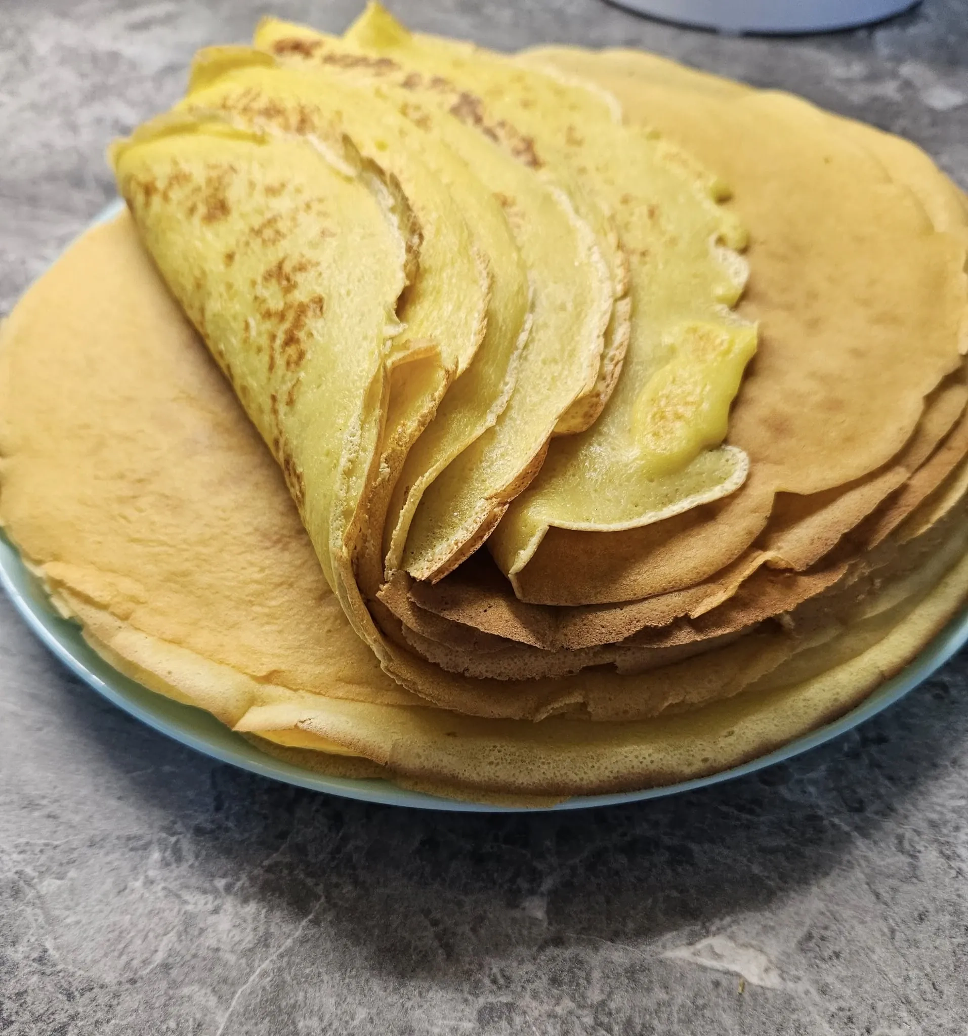 Purūs lietiniai su varškės įdaru