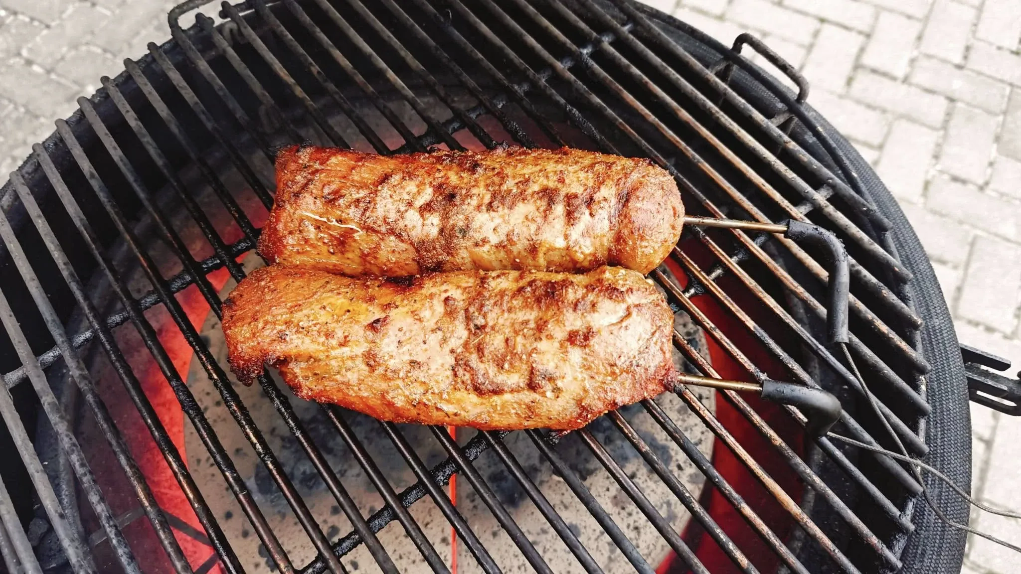 Iberico kiaulienos išpjova, kepta kamado tipo grilyje