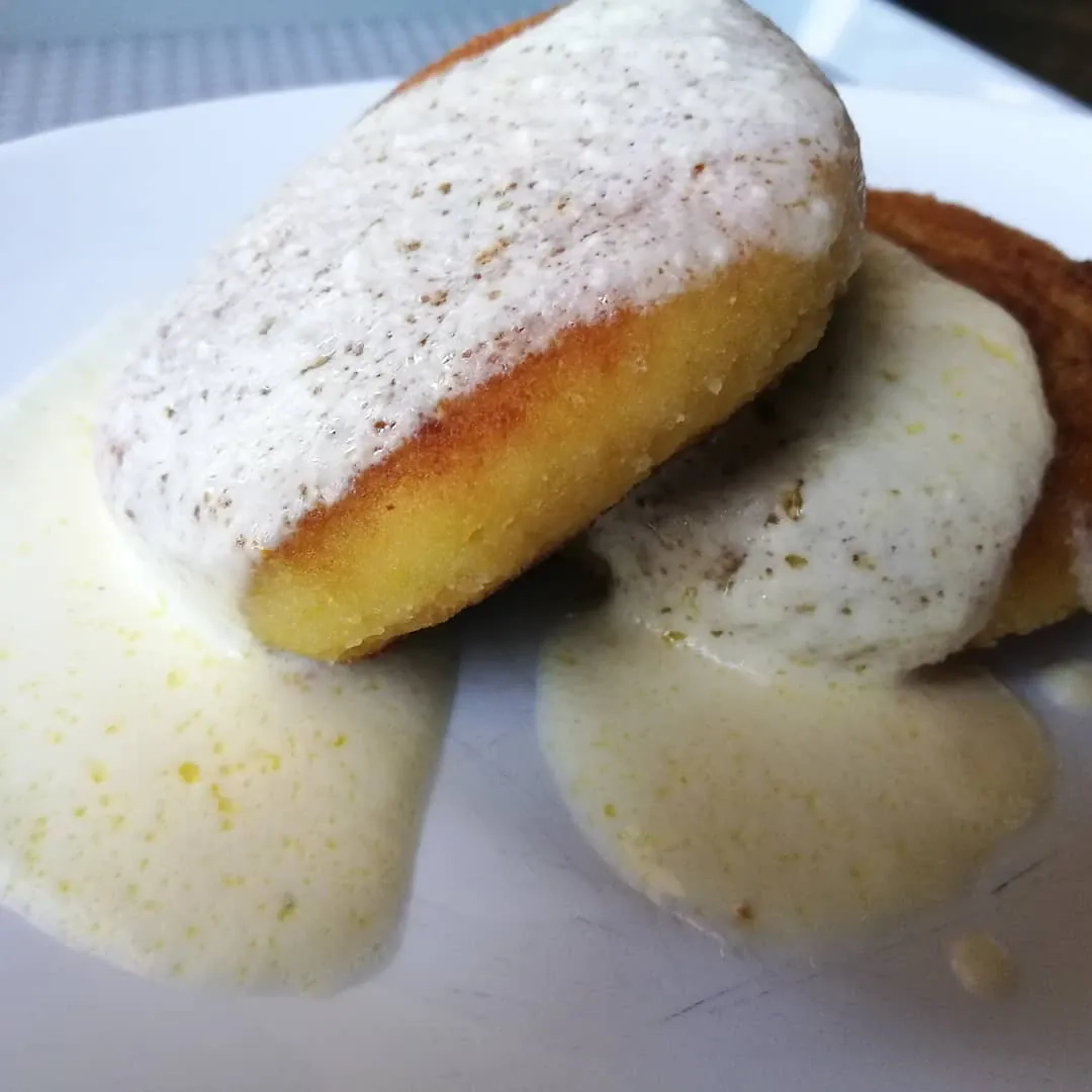 Žemaičių blynai su vištiena ir sūriu