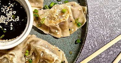 Gyoza - azijietiški koldūnai su mėsa