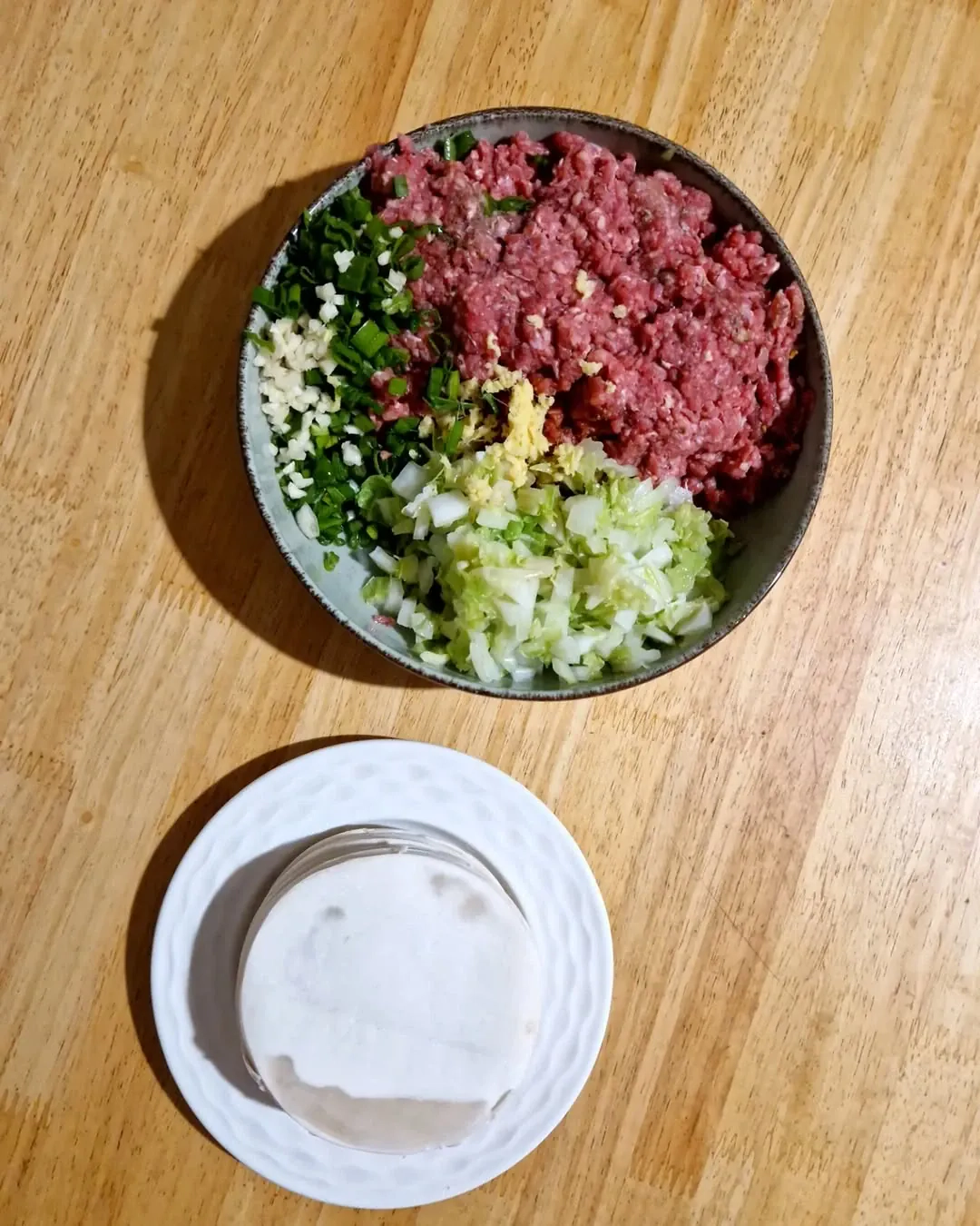 Gyoza - azijietiški koldūnai su mėsa