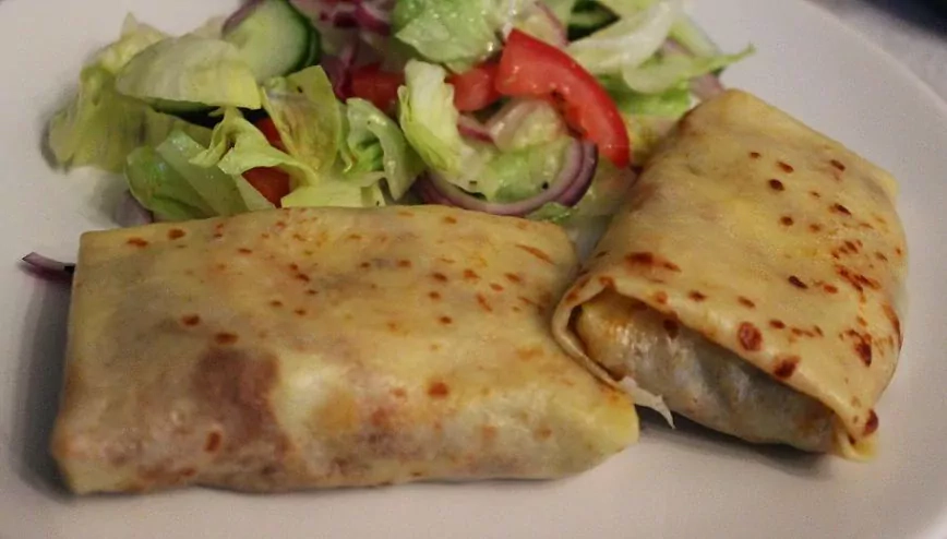 Lietiniai blynai su keptos maltos mėsos įdaru