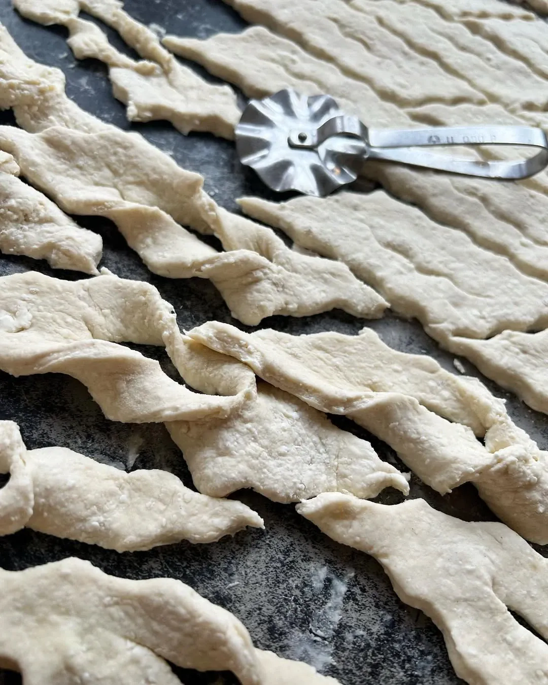 Senoviniai žagarėliai - auselės su grietine arba kefyru