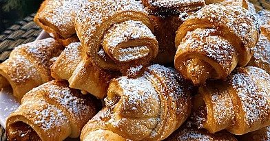 Pyragėliai "obuoliai skarelėse"