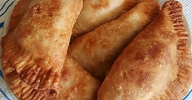 Čeburekai su aviena (čeburekų tešla su alumi)
