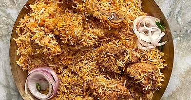 Vištienos biryani - indiškas plovas su basmati ryžiais